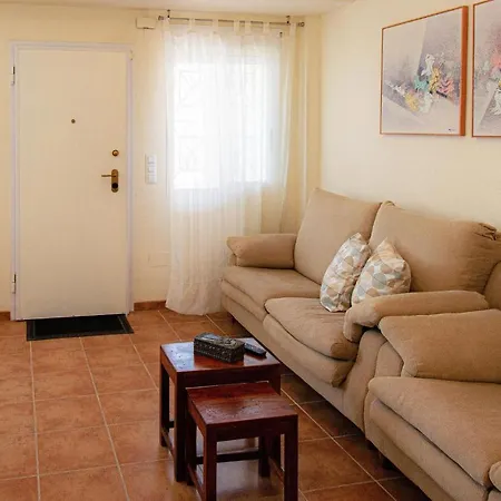 2 Bedroom In Сasa de vacaciones Torrevieja